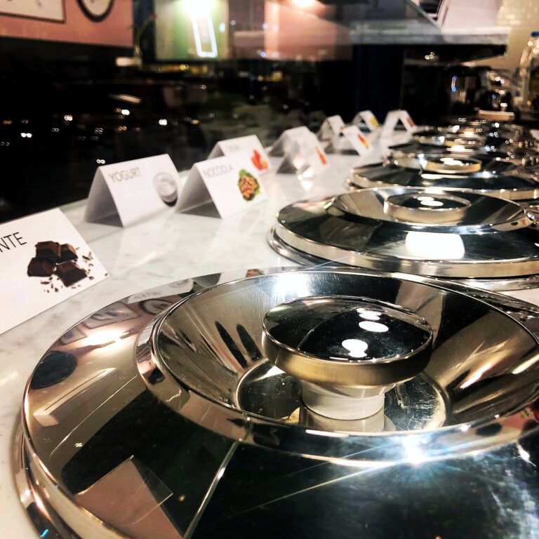 I gusti del gelato nei pozzetti